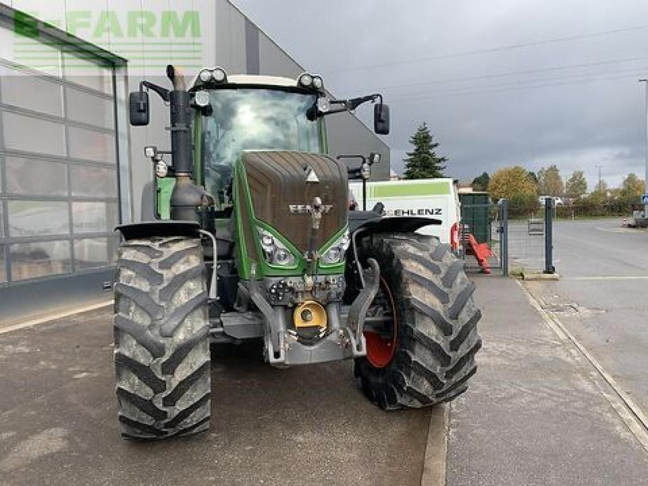 Fendt 826 vario profi scr Profi - Traktor: 2 kép. Fendt 826 vario profi scr Profi - Traktor: 2 kép.