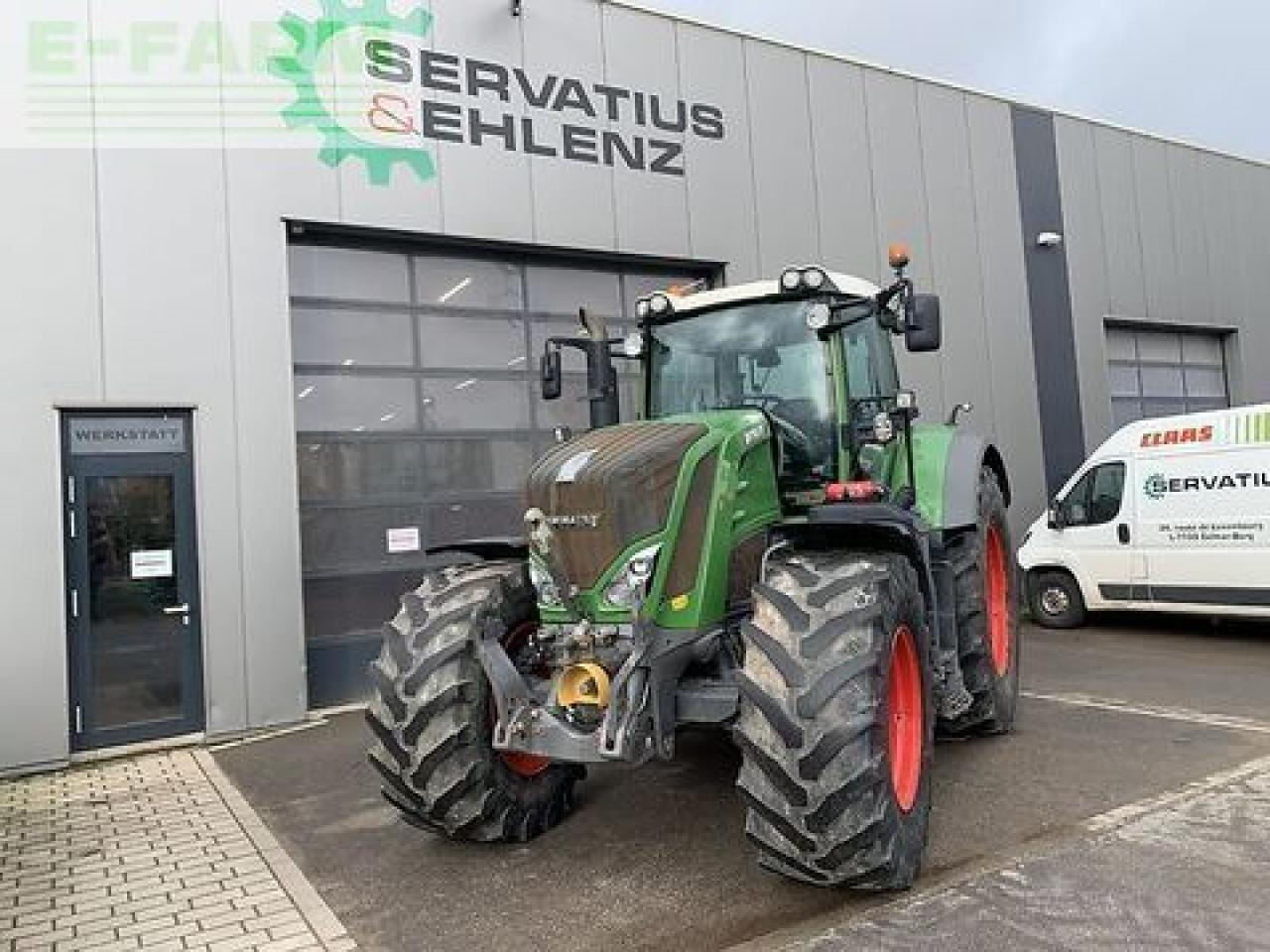Fendt 826 vario profi scr Profi - Traktor: 1 kép. Fendt 826 vario profi scr Profi - Traktor: 1 kép.