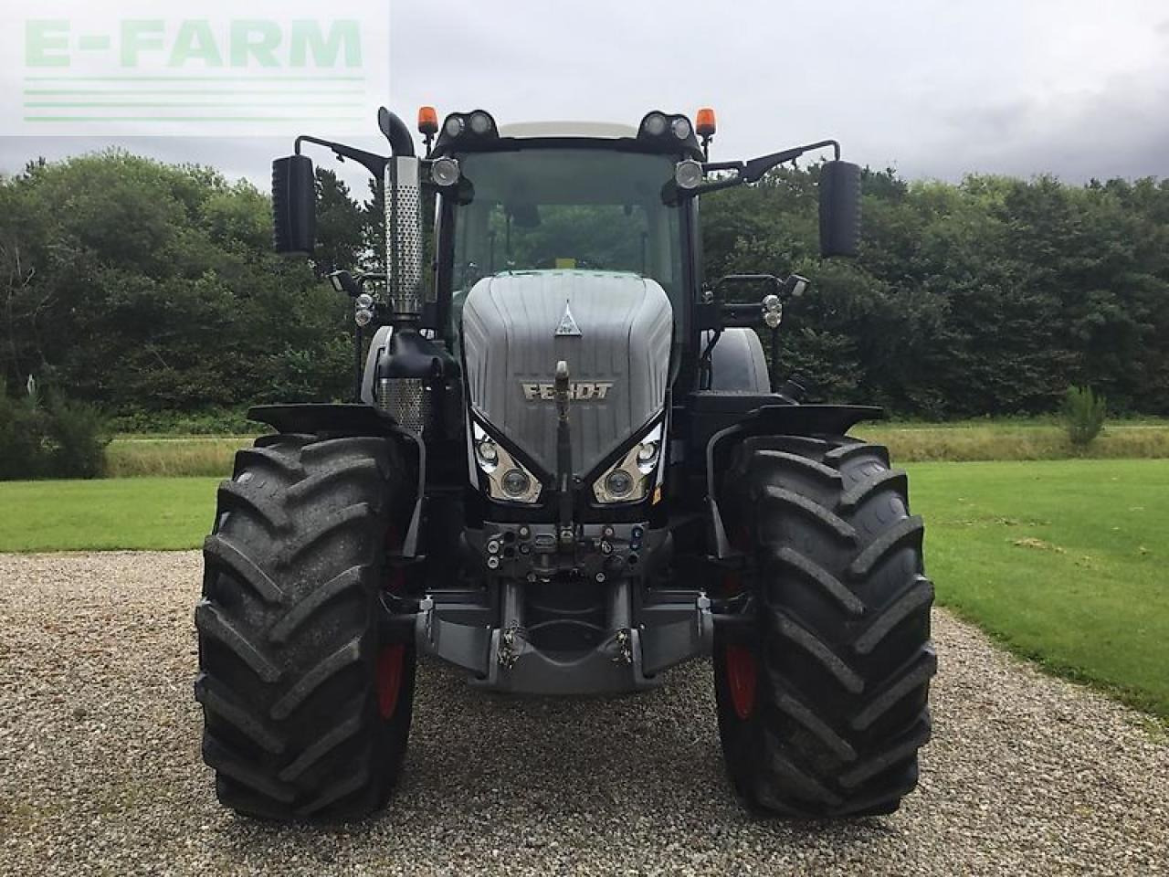 Fendt 826 vario s4 - Traktor: 5 kép. Fendt 826 vario s4 - Traktor: 5 kép.