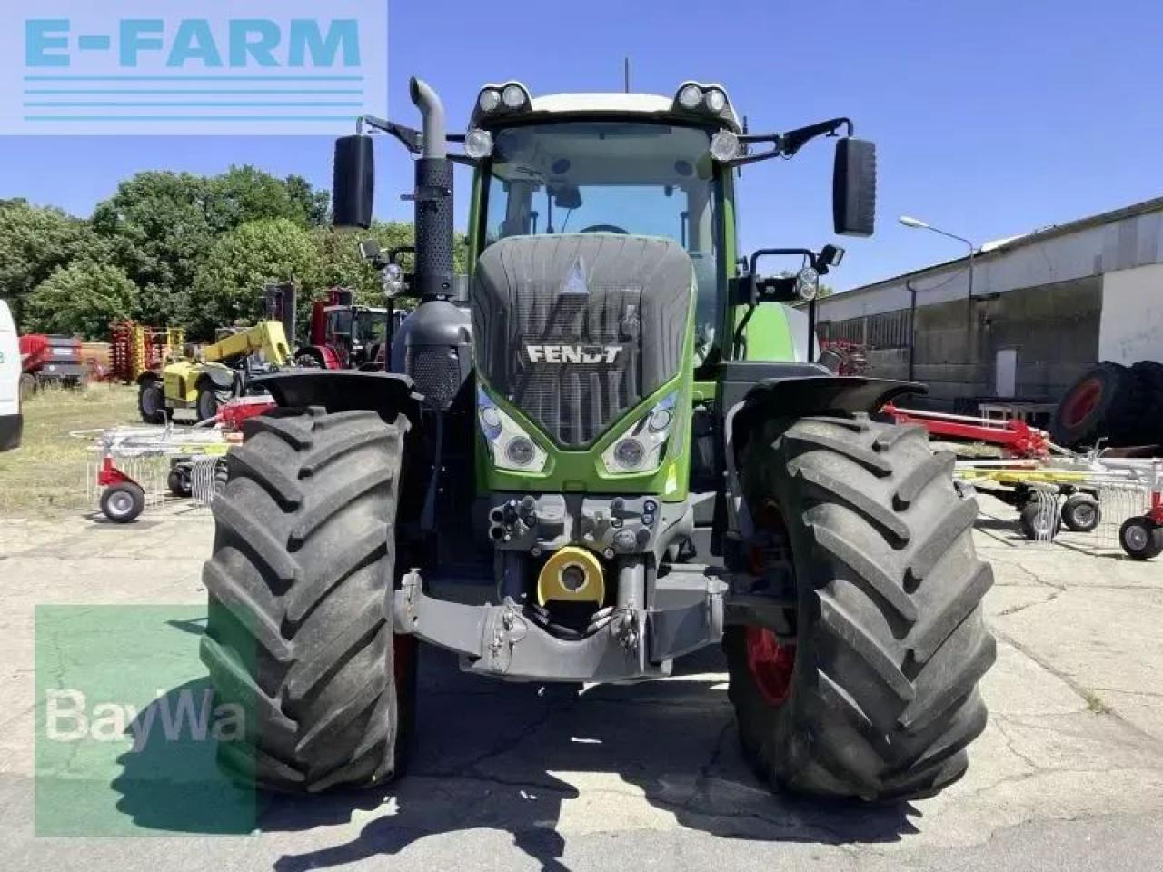Fendt 826 vario s4 profi plus ProfiPlus - Traktor: 2 kép. Fendt 826 vario s4 profi plus ProfiPlus - Traktor: 2 kép.