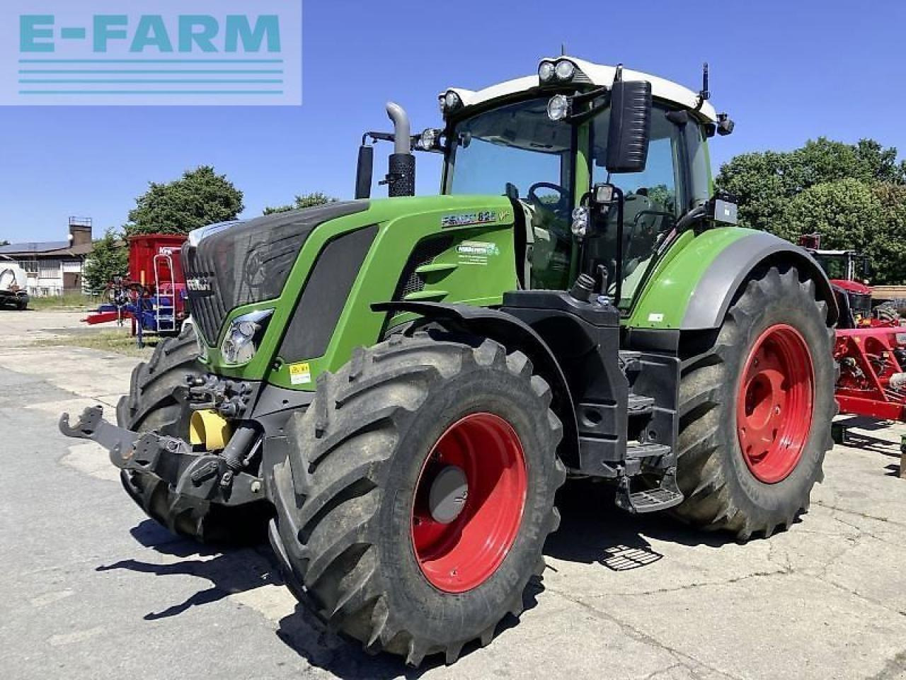 Fendt 826 vario s4 profi plus ProfiPlus - Traktor: 3 kép. Fendt 826 vario s4 profi plus ProfiPlus - Traktor: 3 kép.