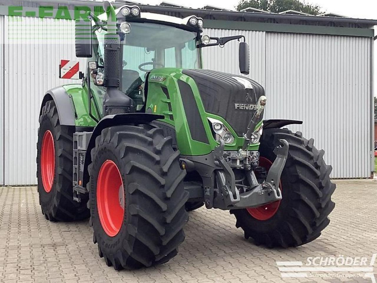 Fendt 826 vario s4 profi plus ProfiPlus - Traktor: 1 kép. Fendt 826 vario s4 profi plus ProfiPlus - Traktor: 1 kép.