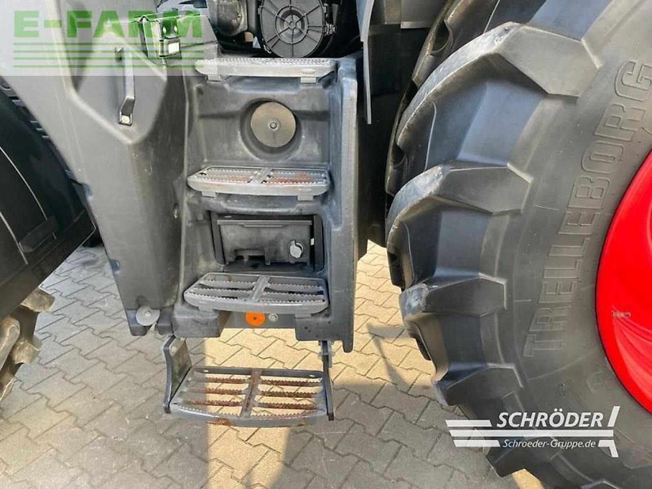 Fendt 826 vario s4 profi plus ProfiPlus - Traktor: 4 kép. Fendt 826 vario s4 profi plus ProfiPlus - Traktor: 4 kép.