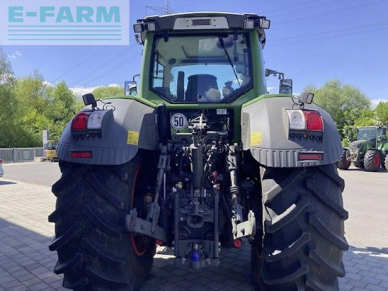 Fendt 826 vario s4 profi plus ProfiPlus - Traktor: 3 kép. Fendt 826 vario s4 profi plus ProfiPlus - Traktor: 3 kép.