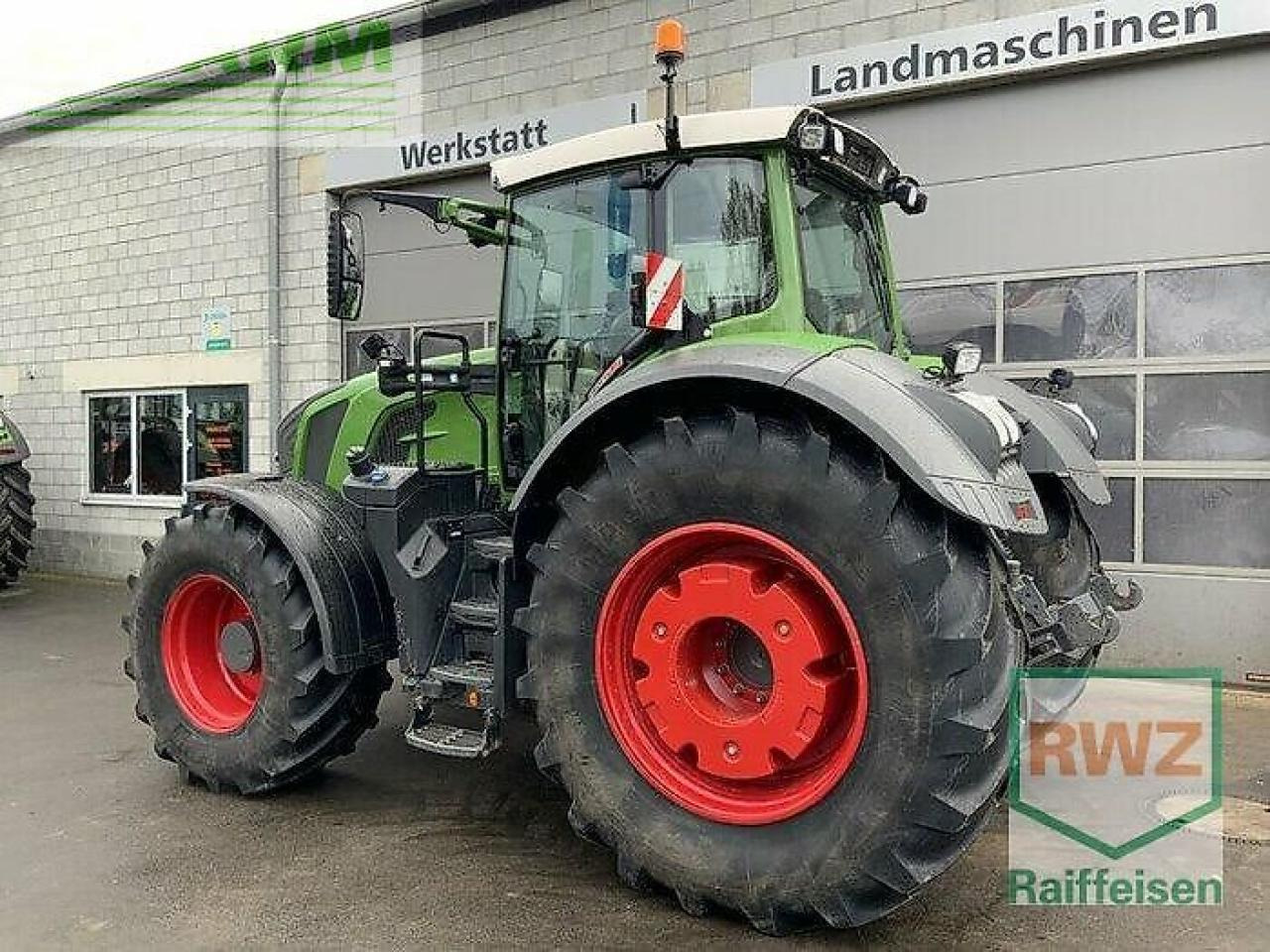 Fendt 828 vario s4 (motor neu+ garantie) - Traktor: 3 kép. Fendt 828 vario s4 (motor neu+ garantie) - Traktor: 3 kép.