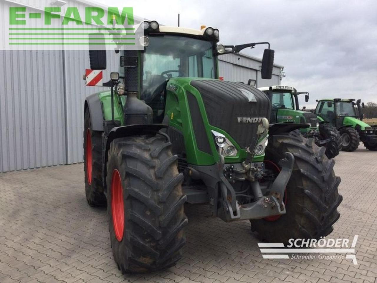 Fendt 828 vario s4 profi plus ProfiPlus - Traktor: 2 kép. Fendt 828 vario s4 profi plus ProfiPlus - Traktor: 2 kép.