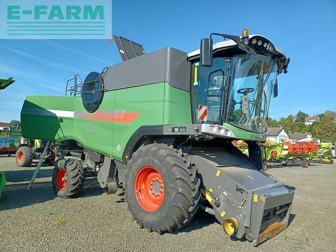 Fendt 8410 p - Kombájn: 2 kép. Fendt 8410 p - Kombájn: 2 kép.