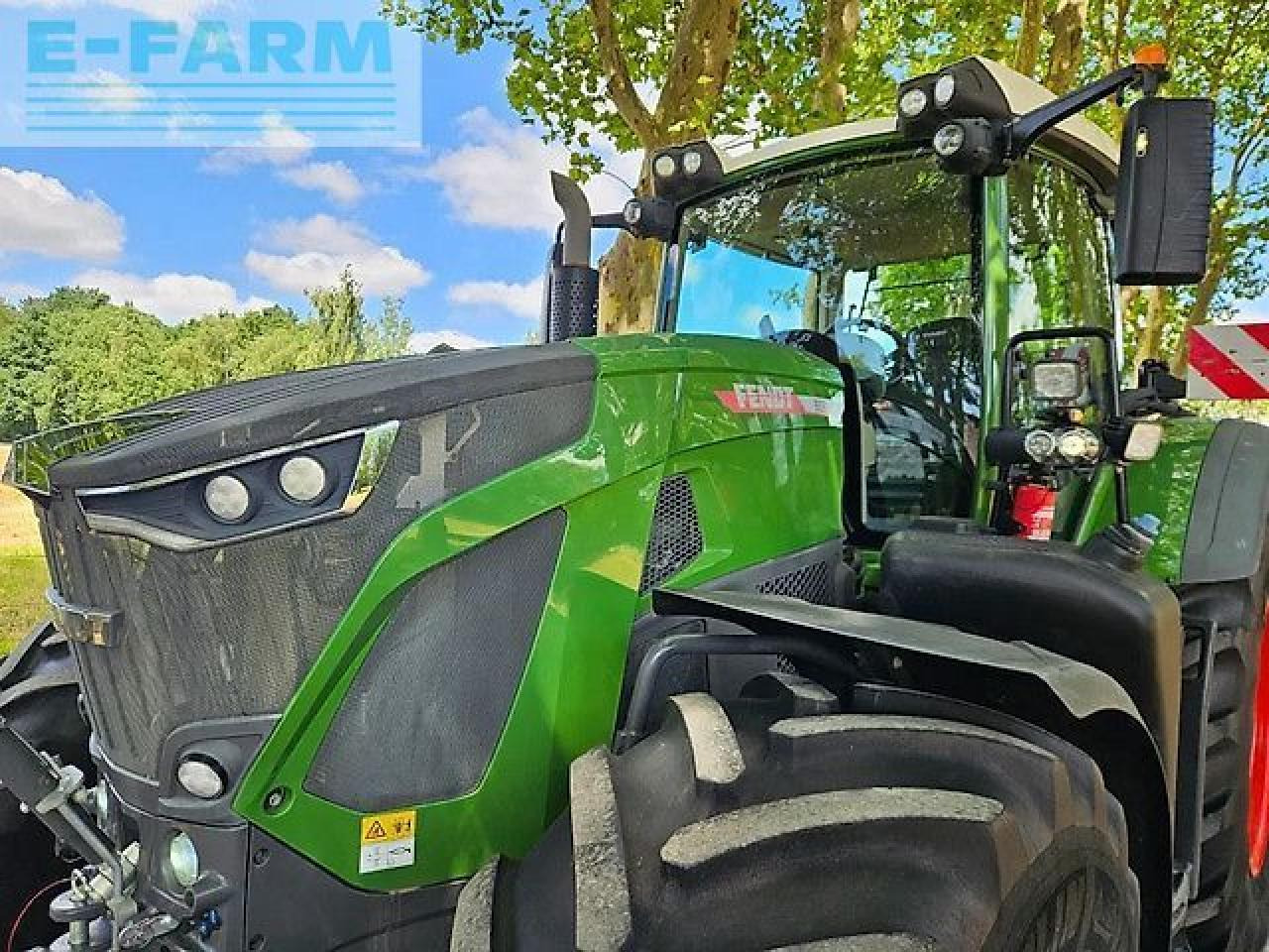 Fendt 933 gen6 profi plus 1900h ( 930 936 939 942 ) - Traktor: 4 kép. Fendt 933 gen6 profi plus 1900h ( 930 936 939 942 ) - Traktor: 4 kép.