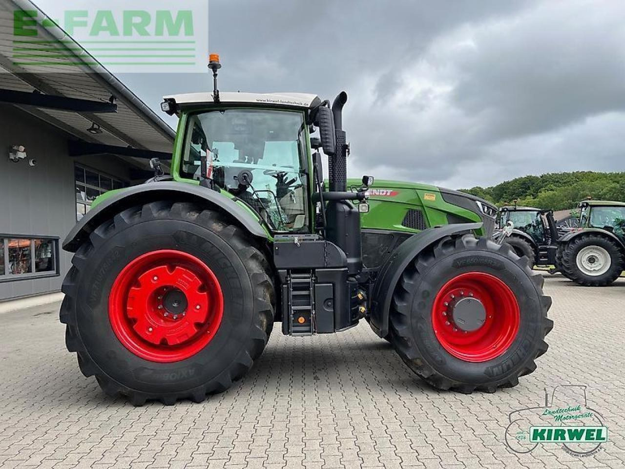 Fendt 936 vario gen7 - Traktor: 3 kép. Fendt 936 vario gen7 - Traktor: 3 kép.
