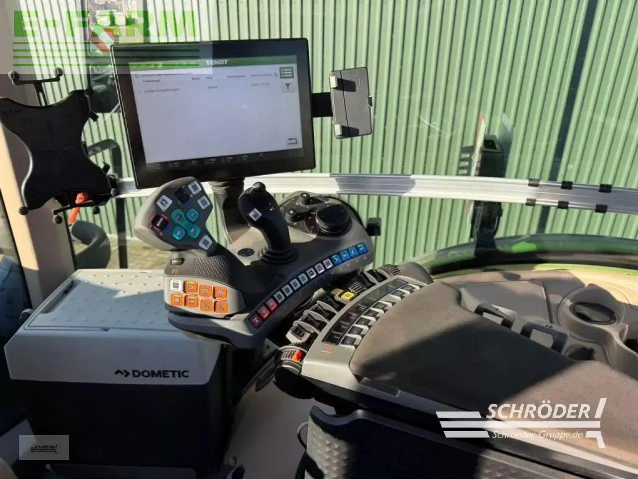 Traktor Fendt 942 vario gen7 profi plus ProfiPlus: 20 kép. Traktor Fendt 942 vario gen7 profi plus ProfiPlus: 20 kép.