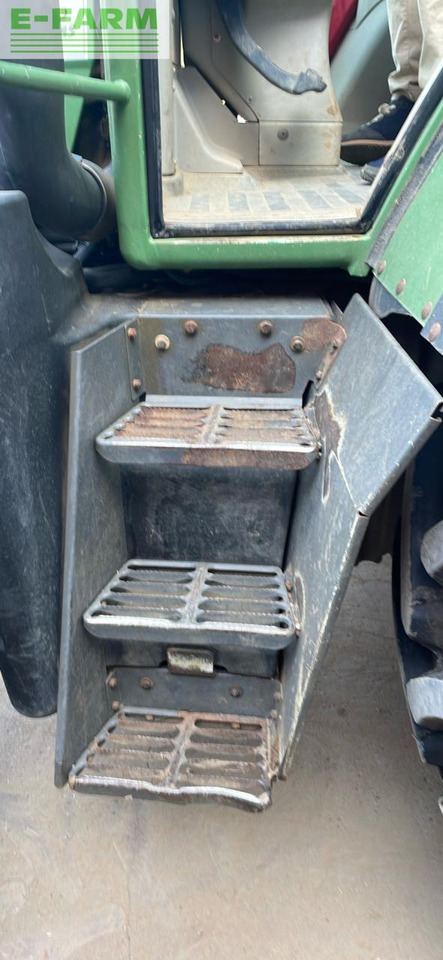Fendt Fendt 413 Vario (98 kW) - Traktor: 4 kép. Fendt Fendt 413 Vario (98 kW) - Traktor: 4 kép.