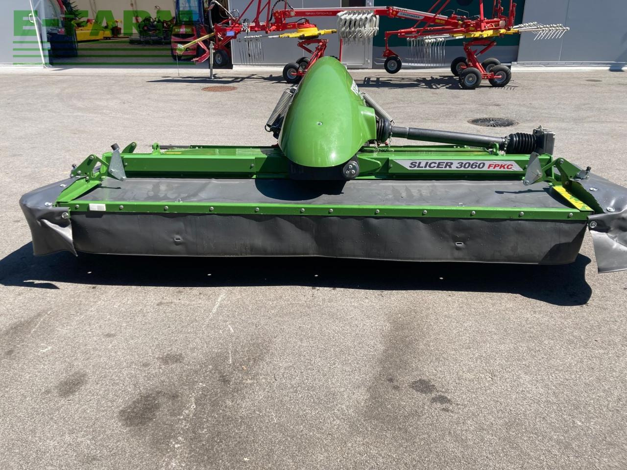 Fendt Slicer 3060 FPKC - Fűkasza: 3 kép. Fendt Slicer 3060 FPKC - Fűkasza: 3 kép.
