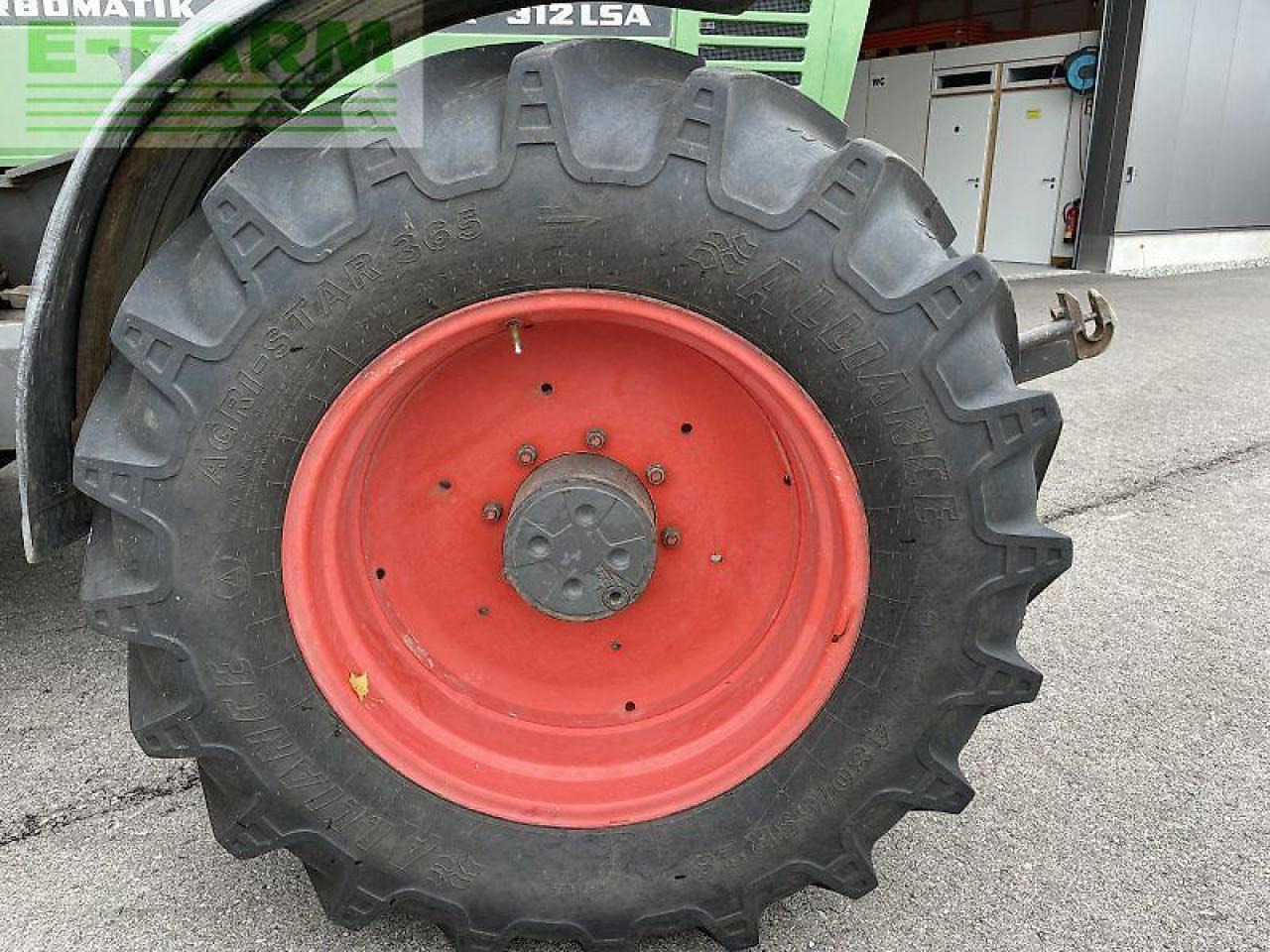 Fendt farmer 312 lsa - Traktor: 3 kép. Fendt farmer 312 lsa - Traktor: 3 kép.