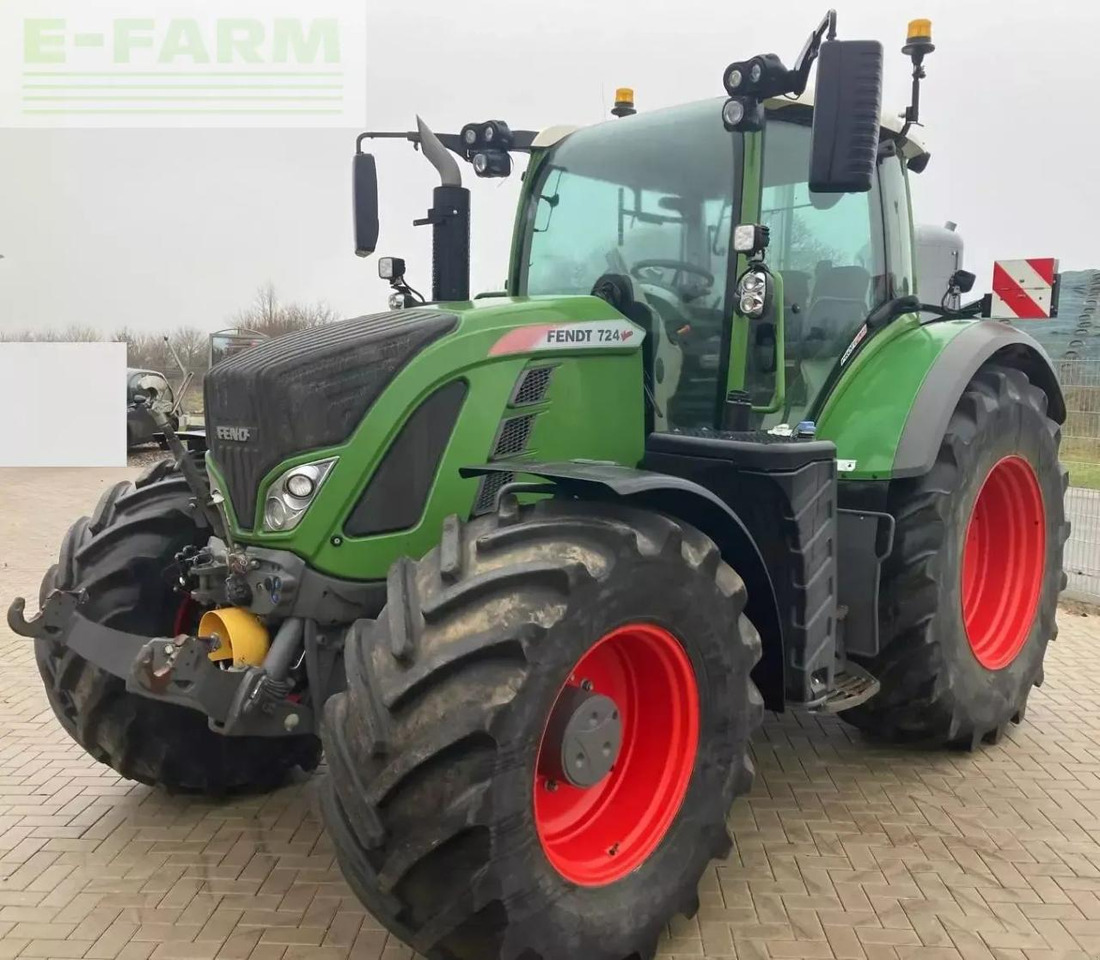 Fendt fendt 724 s4 profi+ - Traktor: 2 kép. Fendt fendt 724 s4 profi+ - Traktor: 2 kép.