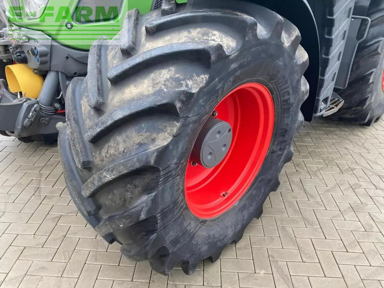 Fendt fendt 724 s4 profi+ - Traktor: 5 kép. Fendt fendt 724 s4 profi+ - Traktor: 5 kép.