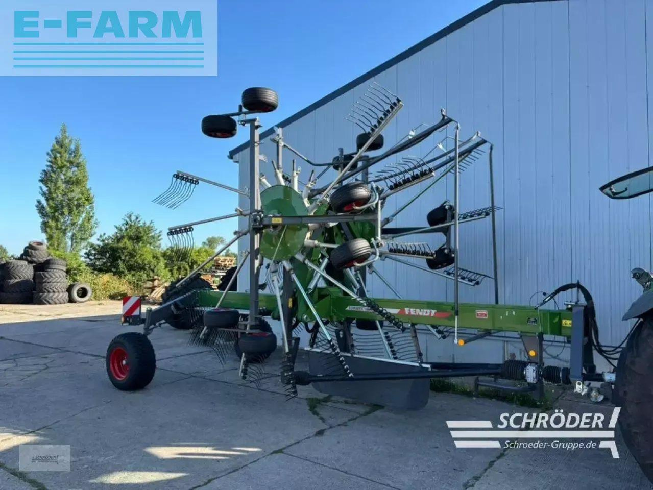 Fendt former 10065 - Szénaforgató: 1 kép. Fendt former 10065 - Szénaforgató: 1 kép.