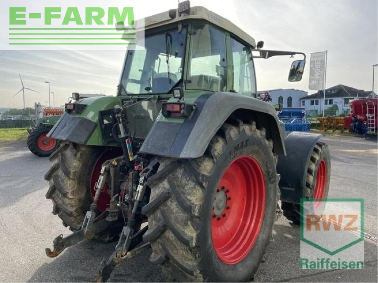 Fendt gebr. schlepper 822 - Traktor: 3 kép. Fendt gebr. schlepper 822 - Traktor: 3 kép.
