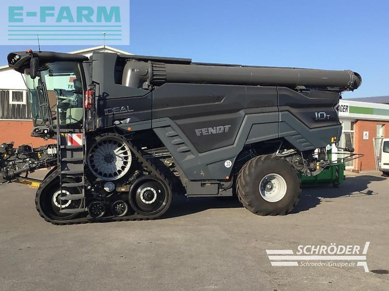 Fendt ideal 10 t - Kombájn: 2 kép. Fendt ideal 10 t - Kombájn: 2 kép.