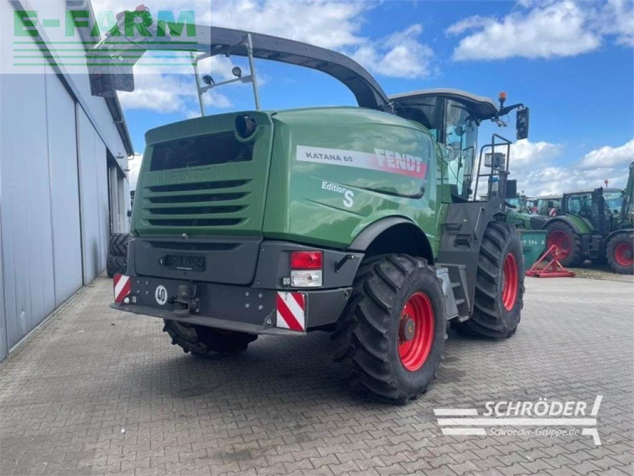Fendt katana 65 s-edition - Önjáró szecskázógép: 3 kép. Fendt katana 65 s-edition - Önjáró szecskázógép: 3 kép.