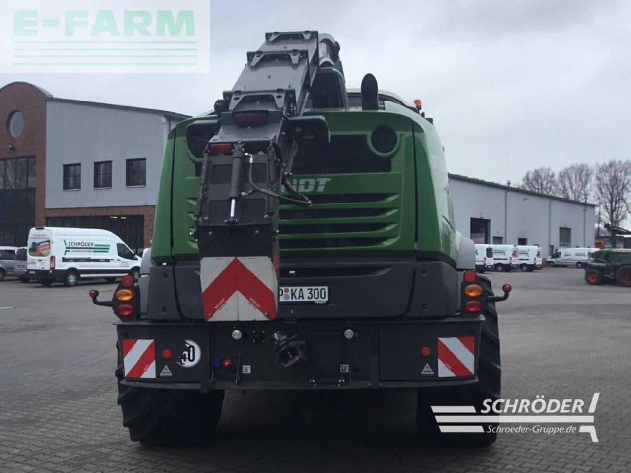 Önjáró szecskázógép Fendt katana 650 gen3: 8 kép. Önjáró szecskázógép Fendt katana 650 gen3: 8 kép.
