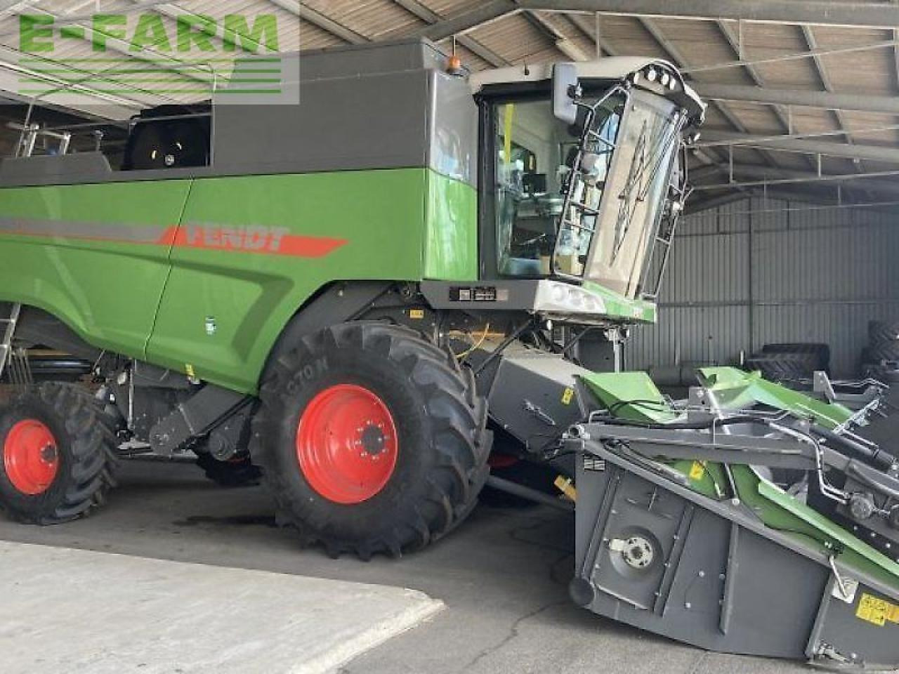 Fendt mähdrescher fendt 5255 l mcs - Kombájn: 3 kép. Fendt mähdrescher fendt 5255 l mcs - Kombájn: 3 kép.
