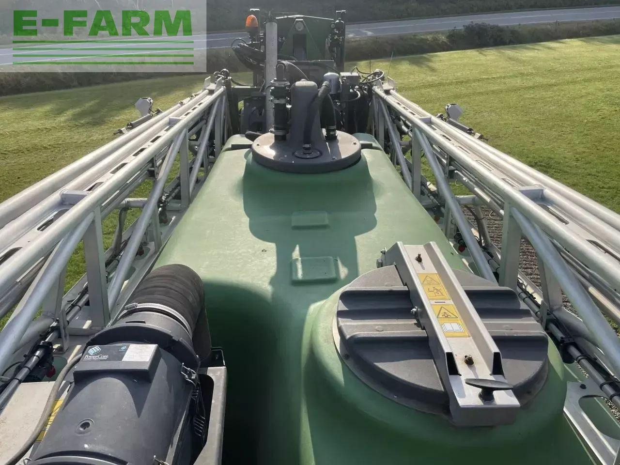 Fendt rogator 655 36 m. - Vontatott permetezők: 4 kép. Fendt rogator 655 36 m. - Vontatott permetezők: 4 kép.