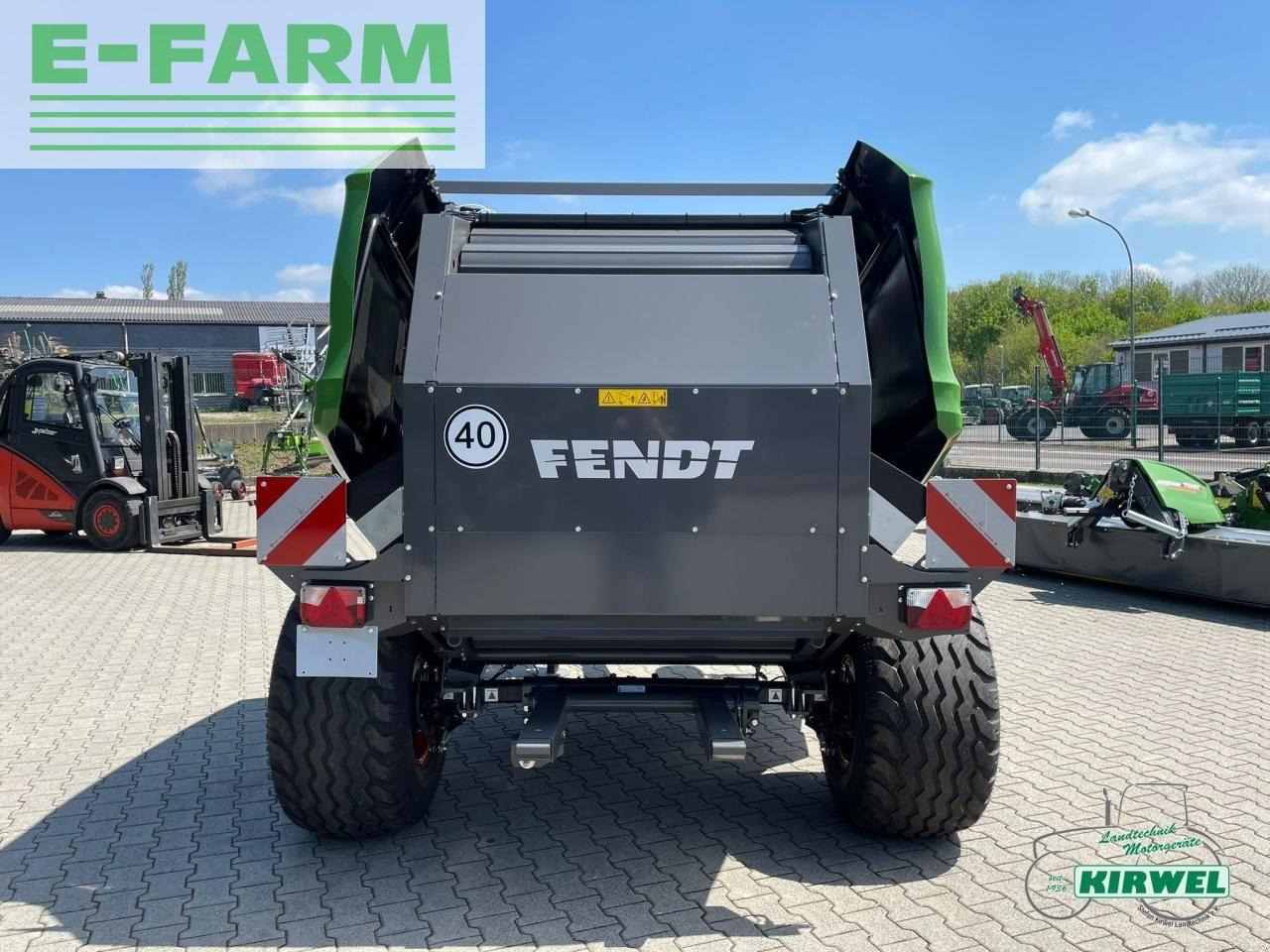 Fendt rotana 130 f - Kocka bálázó: 5 kép. Fendt rotana 130 f - Kocka bálázó: 5 kép.