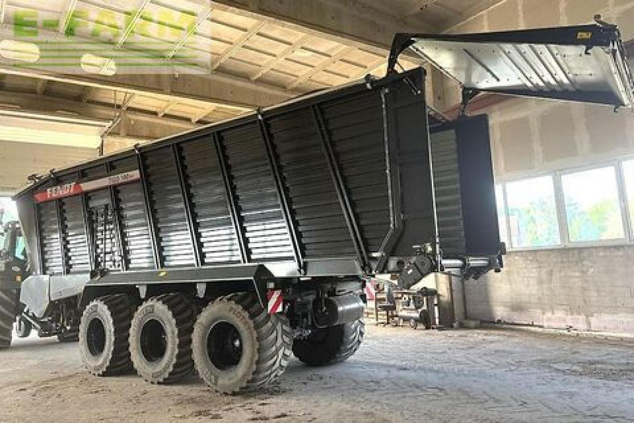 Fendt tigo 100 xr in einem guten zustand mit liftachse - Mezőgazdasági billenőpótkocsi: 3 kép. Fendt tigo 100 xr in einem guten zustand mit liftachse - Mezőgazdasági billenőpótkocsi: 3 kép.