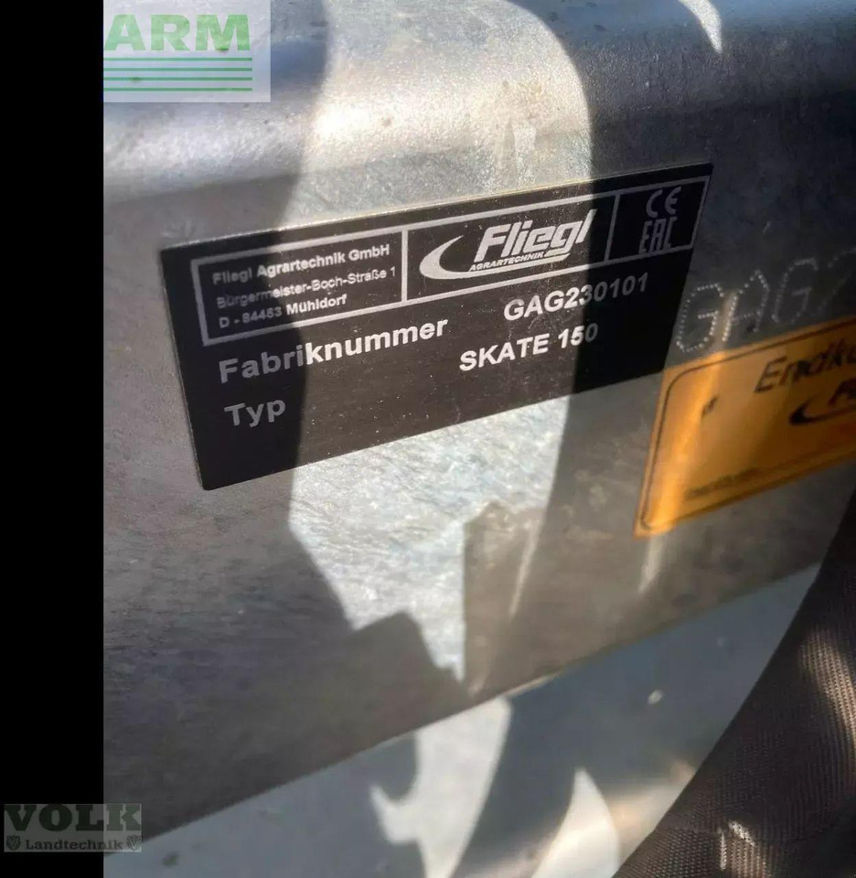 Fliegl skate 150 - Önjáró permetező: 1 kép. Fliegl skate 150 - Önjáró permetező: 1 kép.