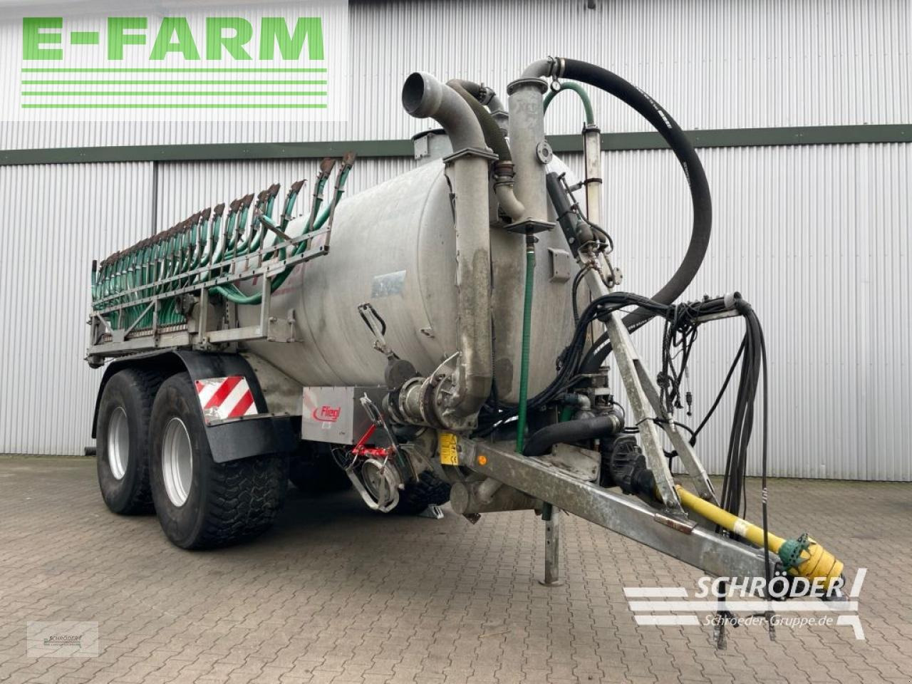 Fliegl vfm 18000 maxxline - Önjáró permetező: 1 kép. Fliegl vfm 18000 maxxline - Önjáró permetező: 1 kép.