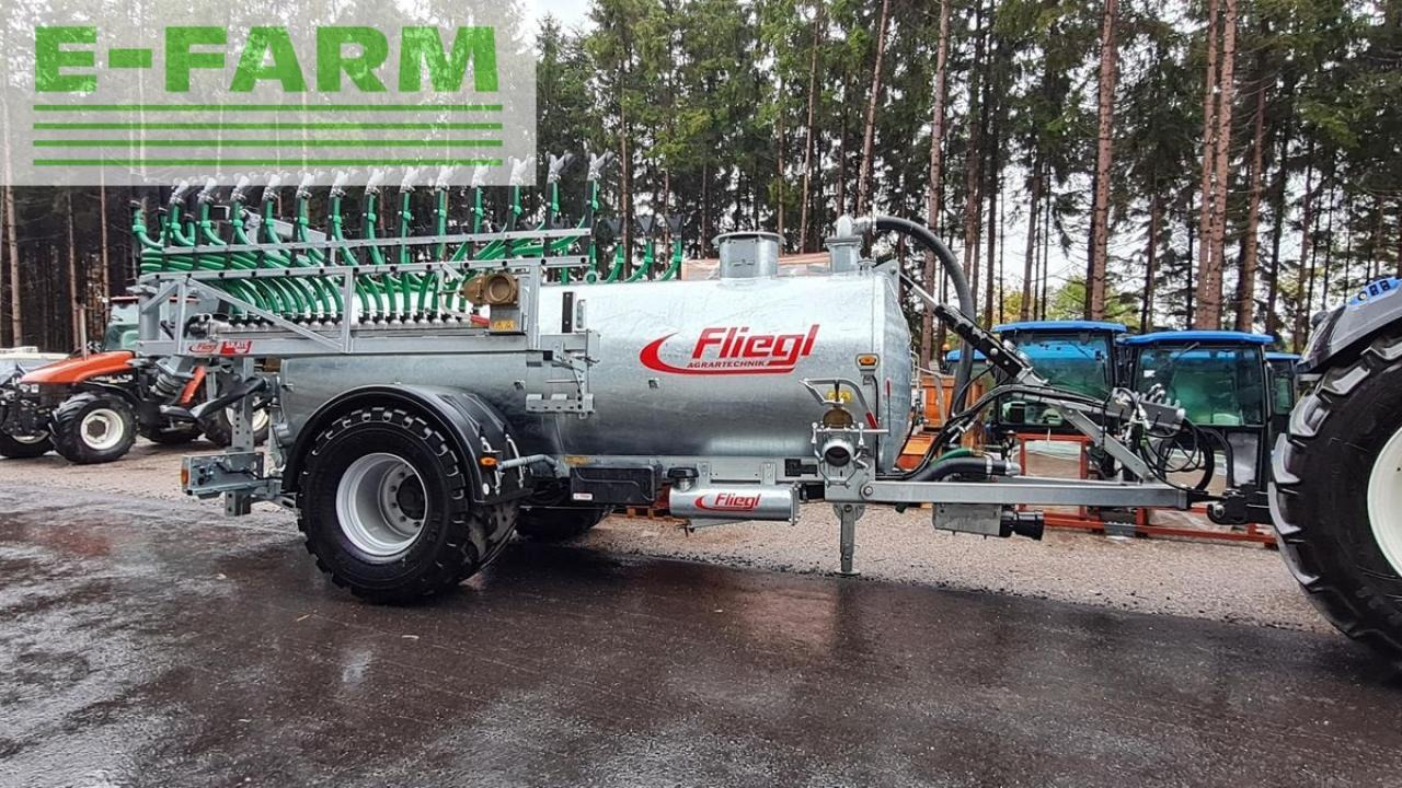 Fliegl vfm 6200 - Szippantó tartálykocsi: 1 kép. Fliegl vfm 6200 - Szippantó tartálykocsi: 1 kép.