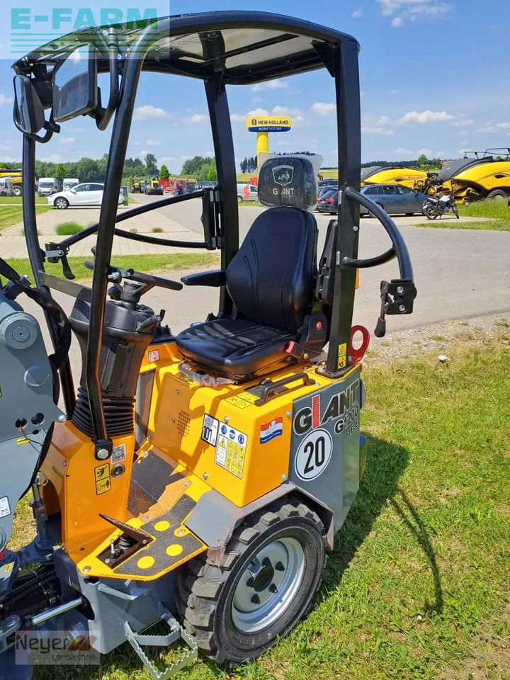 Gumikerekes homlokrakodó Giant g1200 tele: 7 kép. Gumikerekes homlokrakodó Giant g1200 tele: 7 kép.