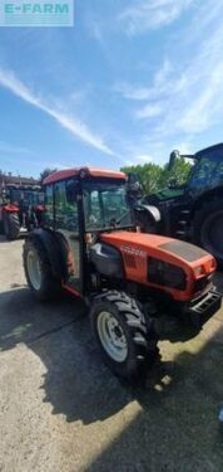 Goldoni star 100 - Traktor: 1 kép. Goldoni star 100 - Traktor: 1 kép.