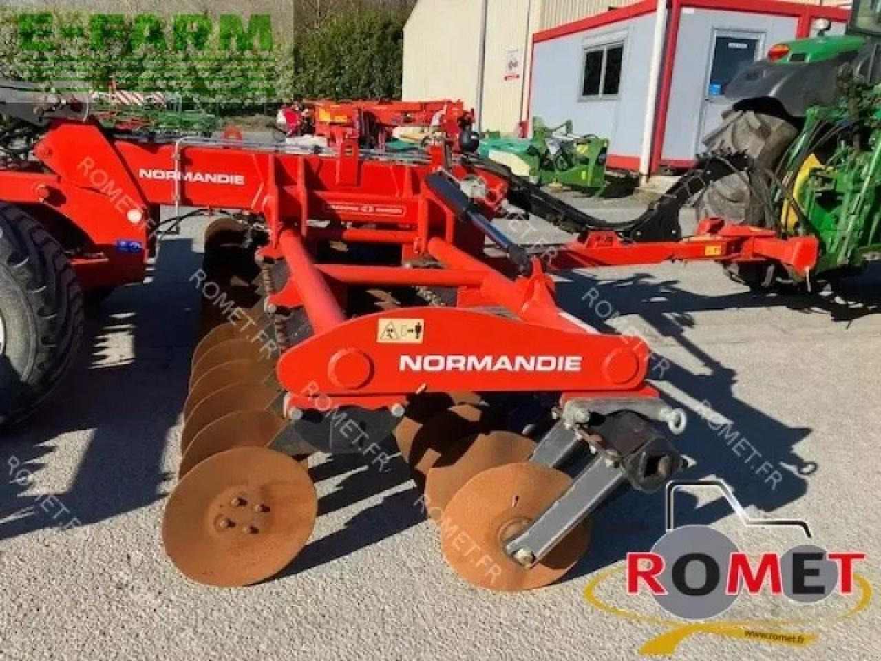 Gregoire Besson normandie - Kultivátor: 4 kép. Gregoire Besson normandie - Kultivátor: 4 kép.