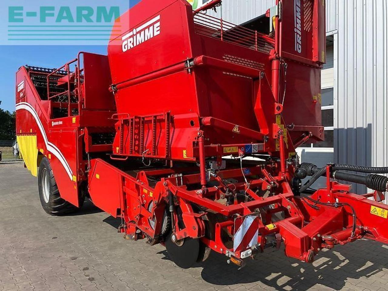 Grimme se 150-60 nb xxl - Burgonyakombájn: 2 kép. Grimme se 150-60 nb xxl - Burgonyakombájn: 2 kép.