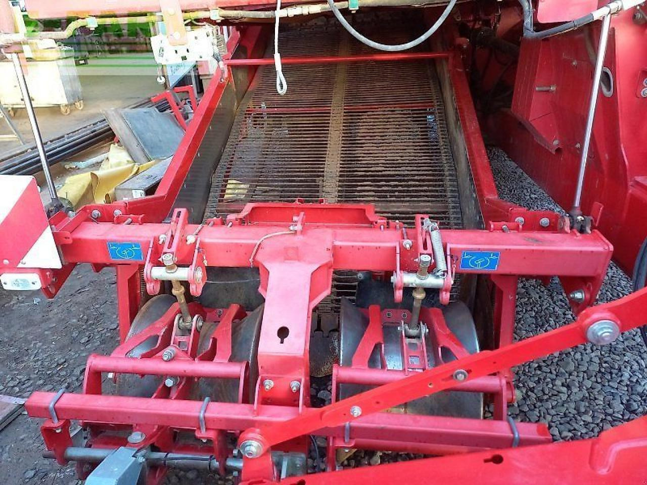 Grimme se 260 - Burgonyakombájn: 4 kép. Grimme se 260 - Burgonyakombájn: 4 kép.