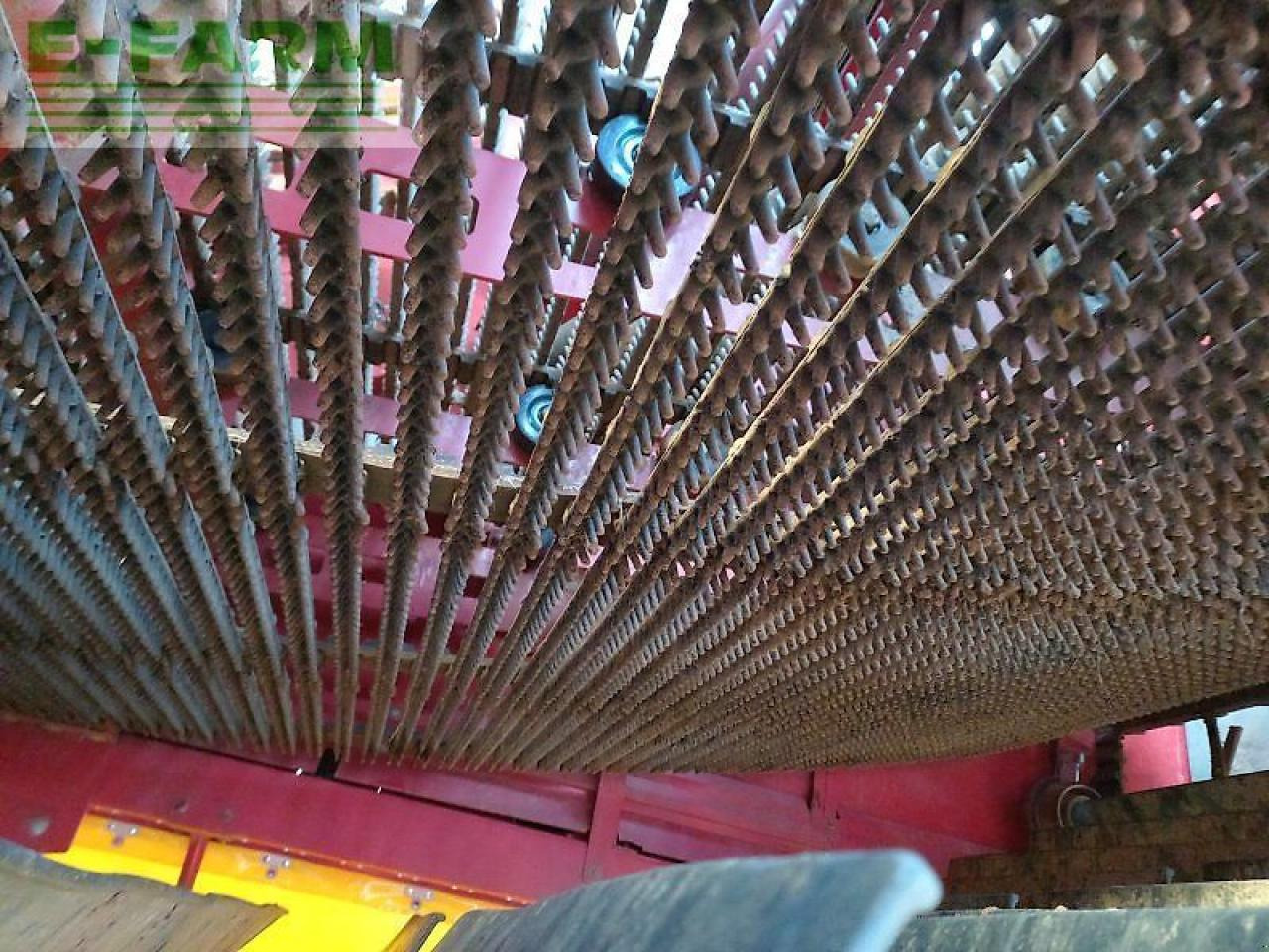 Grimme se 260 - Burgonyakombájn: 5 kép. Grimme se 260 - Burgonyakombájn: 5 kép.