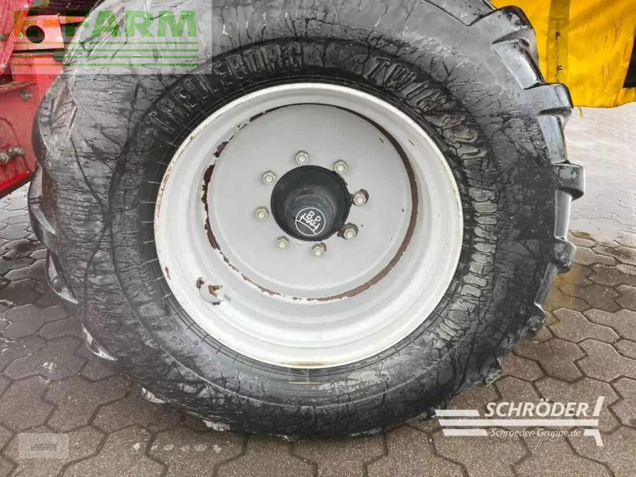 Grimme se 260 ub - Burgonyakombájn: 4 kép. Grimme se 260 ub - Burgonyakombájn: 4 kép.