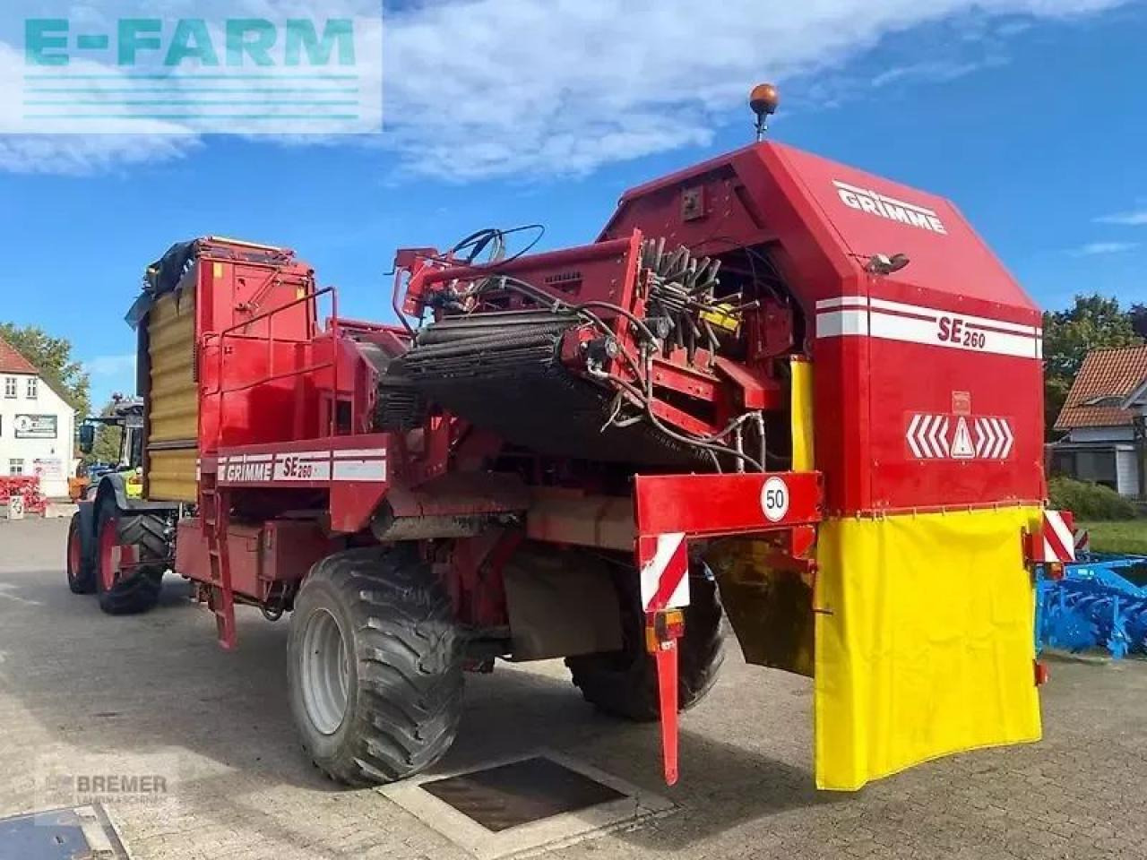 Grimme se 260 ub, erst 480 ha gerodet - Burgonyakombájn: 3 kép. Grimme se 260 ub, erst 480 ha gerodet - Burgonyakombájn: 3 kép.