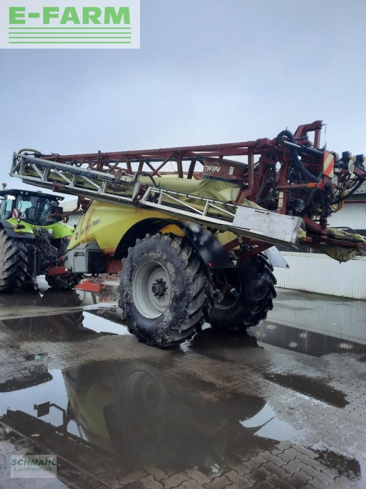Hardi comander 7000 - Vontatott permetezők: 1 kép. Hardi comander 7000 - Vontatott permetezők: 1 kép.