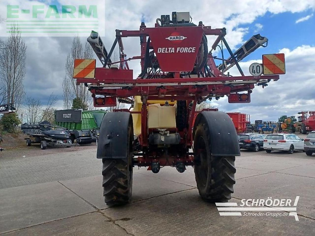 Hardi commander 7000 - Vontatott permetezők: 3 kép. Hardi commander 7000 - Vontatott permetezők: 3 kép.