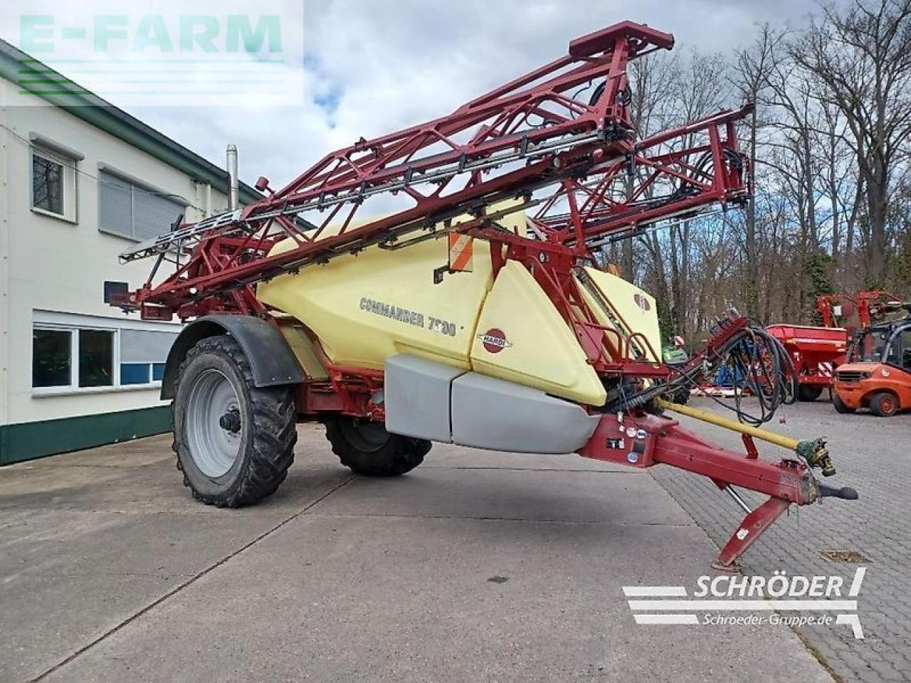Hardi commander 7000 - Vontatott permetezők: 5 kép. Hardi commander 7000 - Vontatott permetezők: 5 kép.
