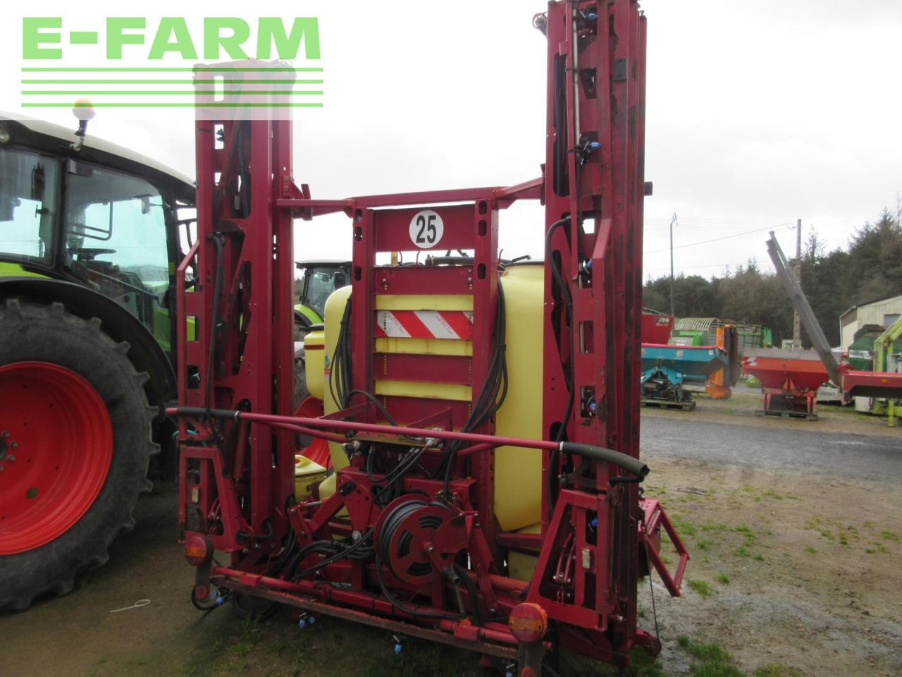 Hardi master+ 1200 - Vontatott permetezők: 2 kép. Hardi master+ 1200 - Vontatott permetezők: 2 kép.