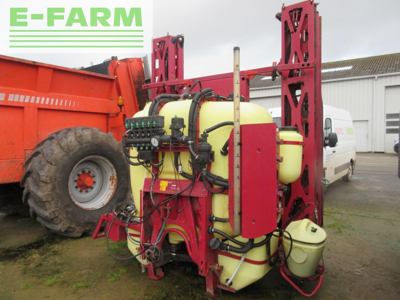 Hardi master+ 1200 - Vontatott permetezők: 1 kép. Hardi master+ 1200 - Vontatott permetezők: 1 kép.