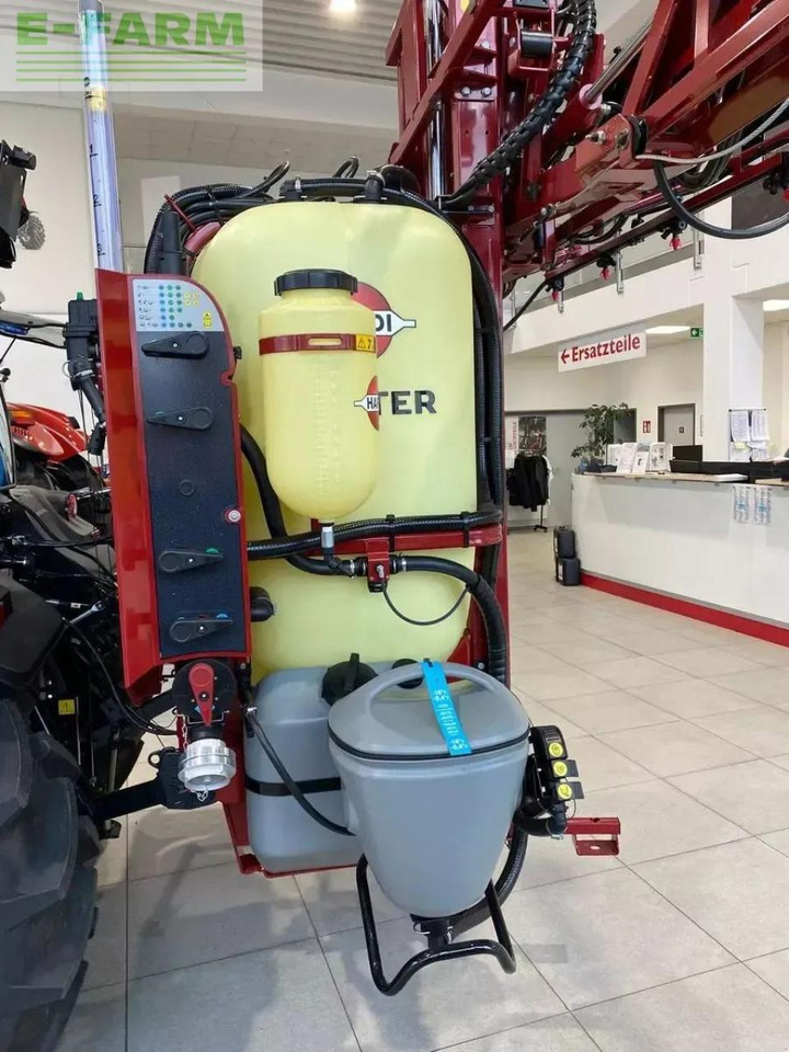 Hardi master pro 1200 - Vontatott permetezők: 5 kép. Hardi master pro 1200 - Vontatott permetezők: 5 kép.