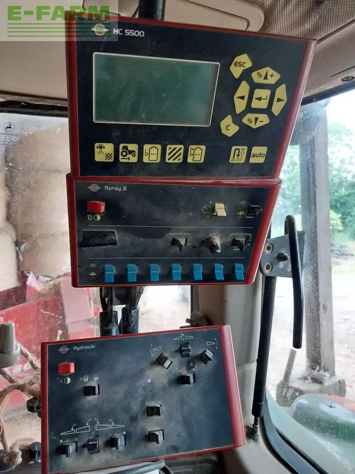 Hardi navigator 3000 - Vontatott permetezők: 2 kép. Hardi navigator 3000 - Vontatott permetezők: 2 kép.