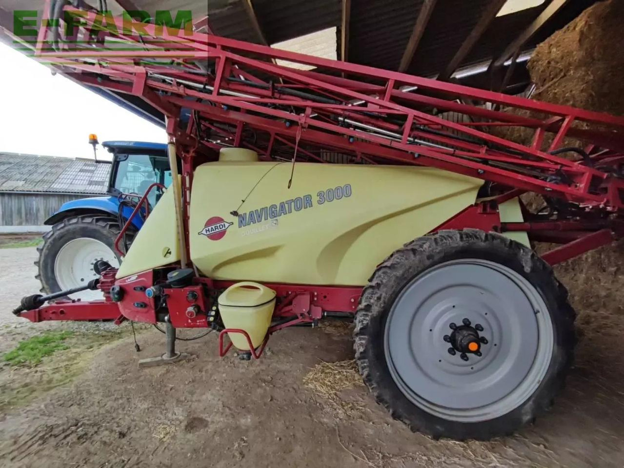 Hardi navigator 3000l - Vontatott permetezők: 1 kép. Hardi navigator 3000l - Vontatott permetezők: 1 kép.