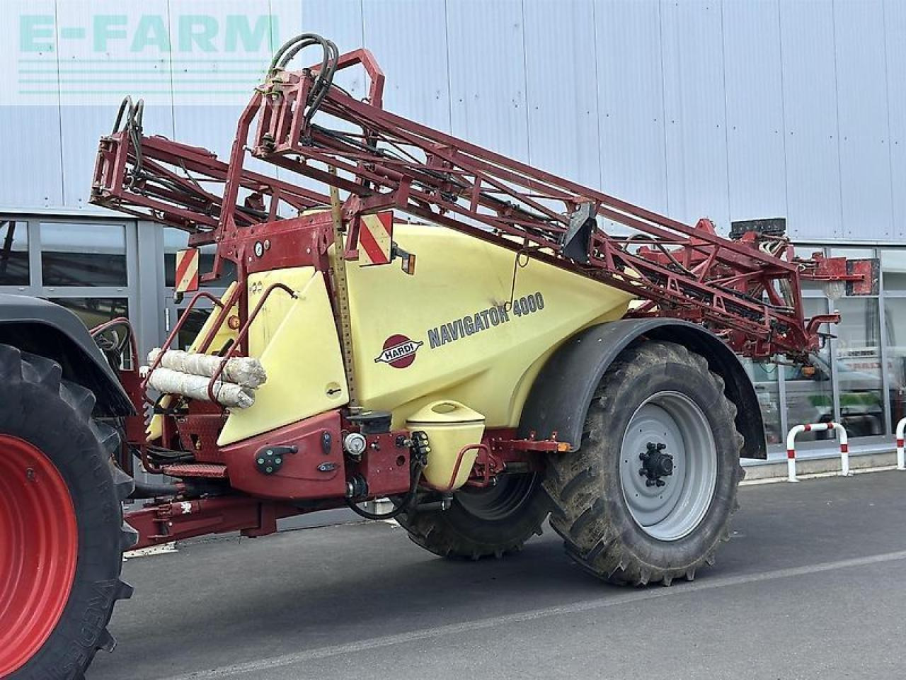 Hardi navigator 4000 21m - Vontatott permetezők: 1 kép. Hardi navigator 4000 21m - Vontatott permetezők: 1 kép.