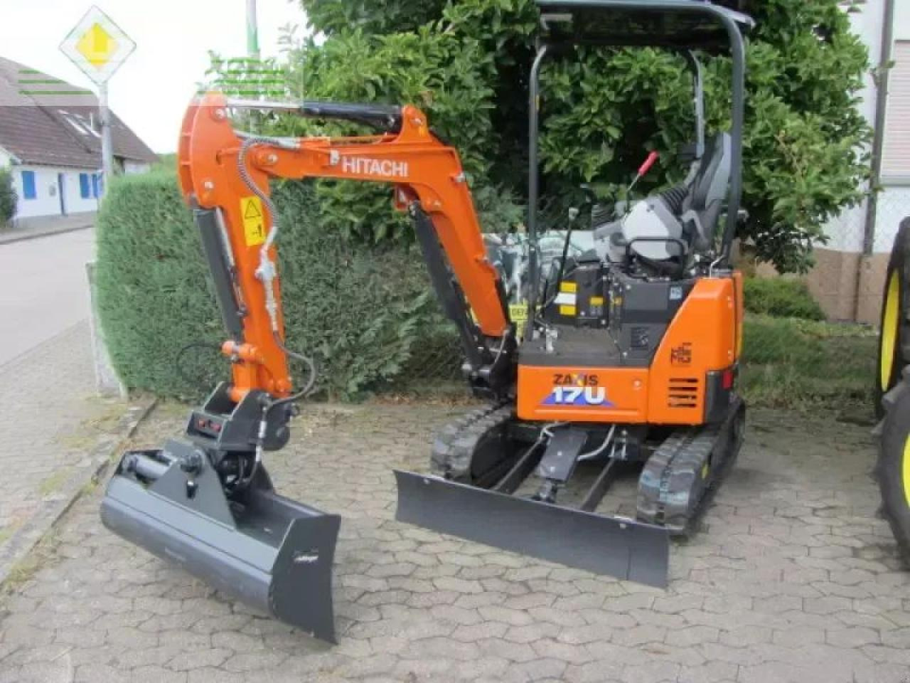 Hitachi zx 17 u-2 - Minikotró: 1 kép. Hitachi zx 17 u-2 - Minikotró: 1 kép.