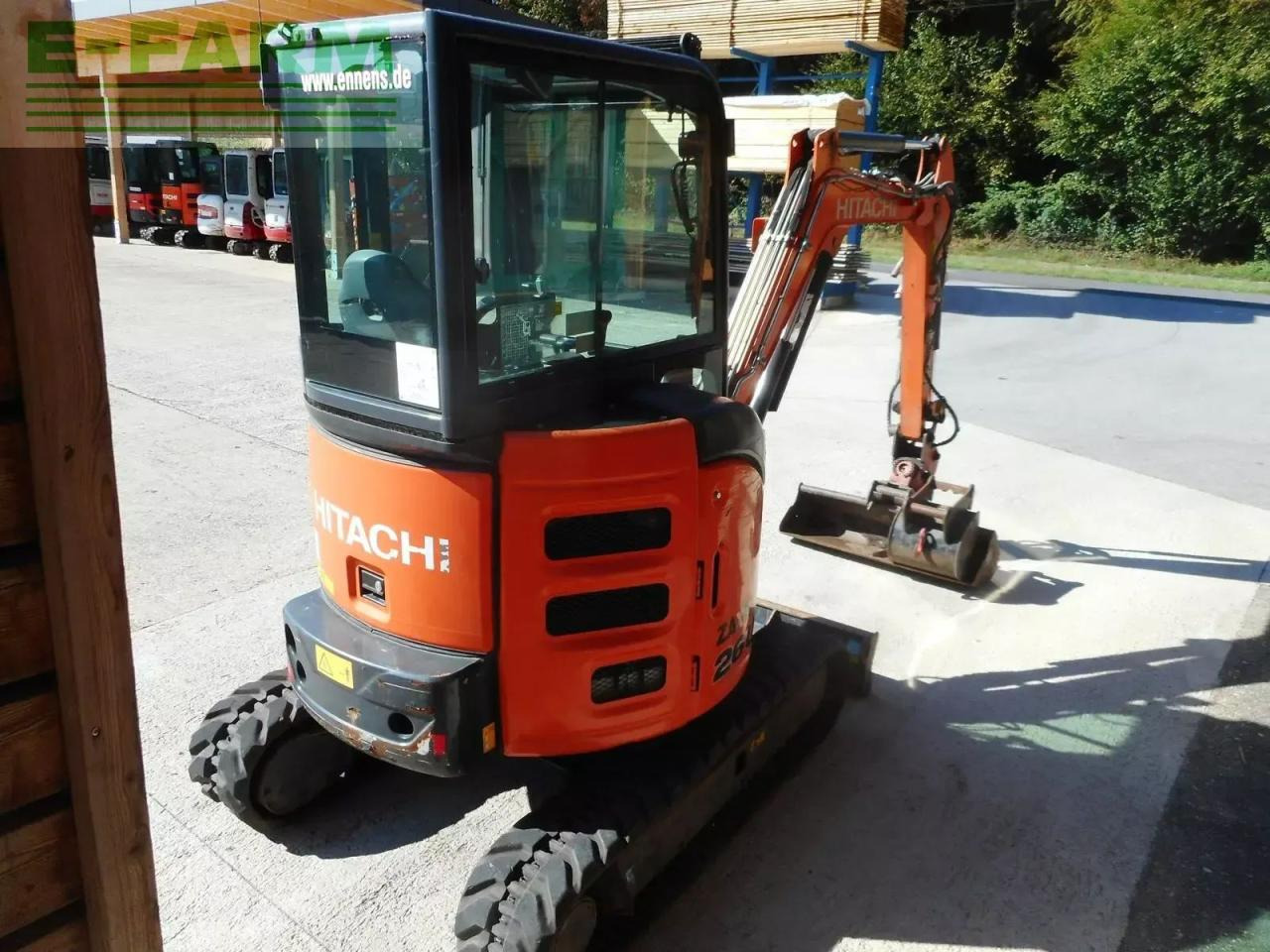 Hitachi zx26u-6 ( 2.740kg ) powertilt u. hydr. sw - Minikotró: 4 kép. Hitachi zx26u-6 ( 2.740kg ) powertilt u. hydr. sw - Minikotró: 4 kép.